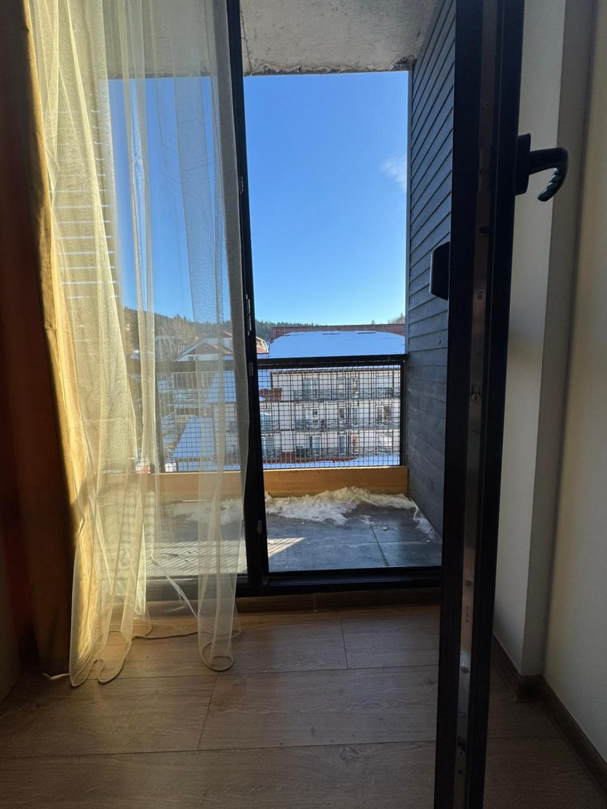 Mgzavrebi Block 9 Aparment 501 Апартаменты